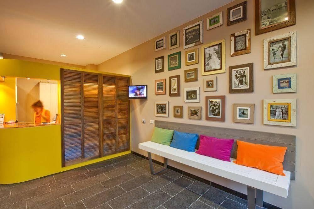 B&B Hotel Muenchen-Moosach エクステリア 写真