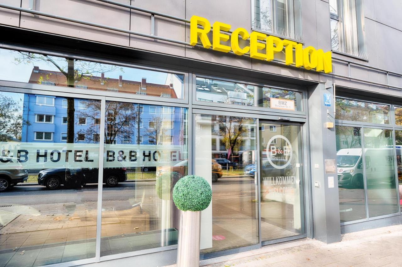 B&B Hotel Muenchen-Moosach エクステリア 写真