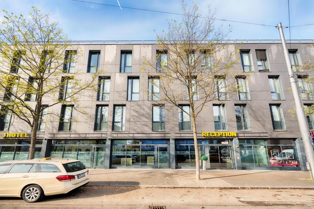 B&B Hotel Muenchen-Moosach エクステリア 写真