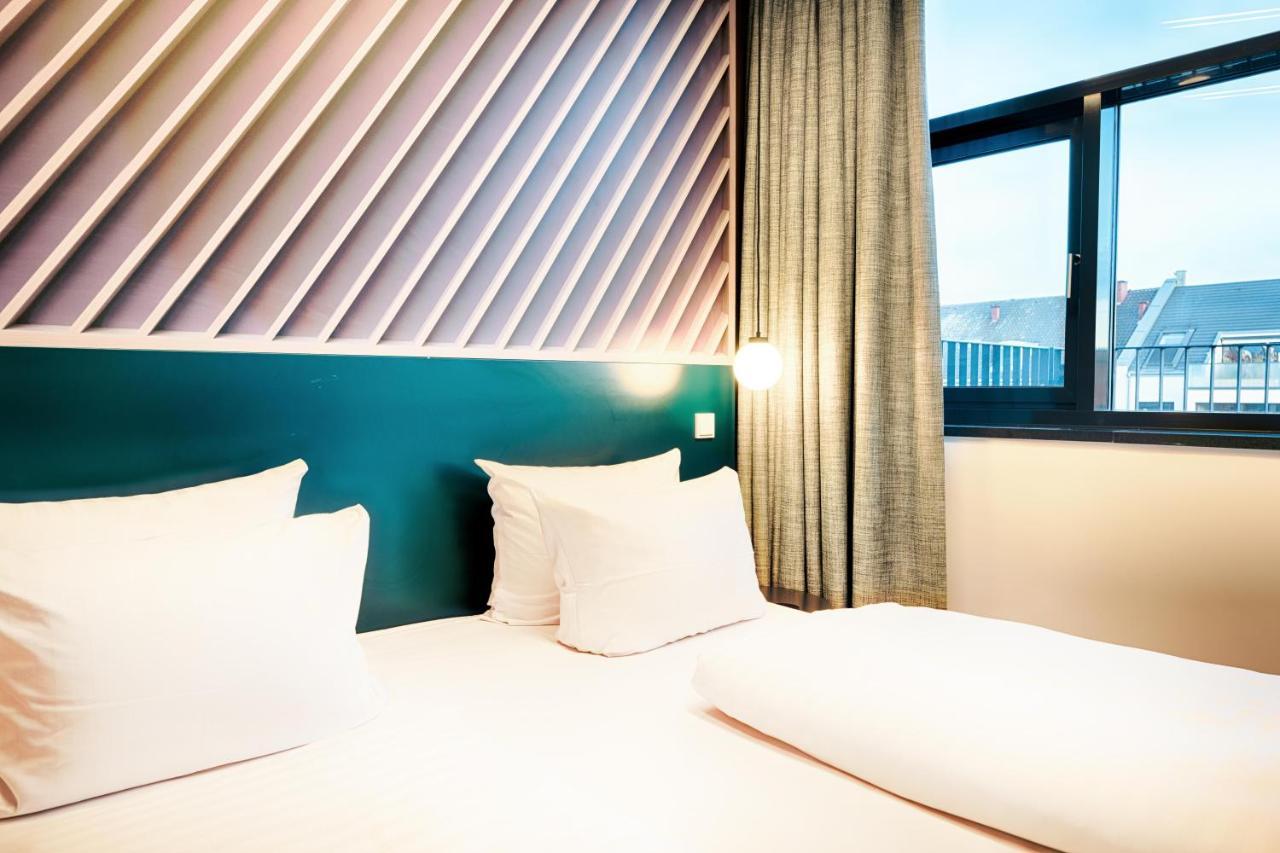 B&B Hotel Muenchen-Moosach エクステリア 写真