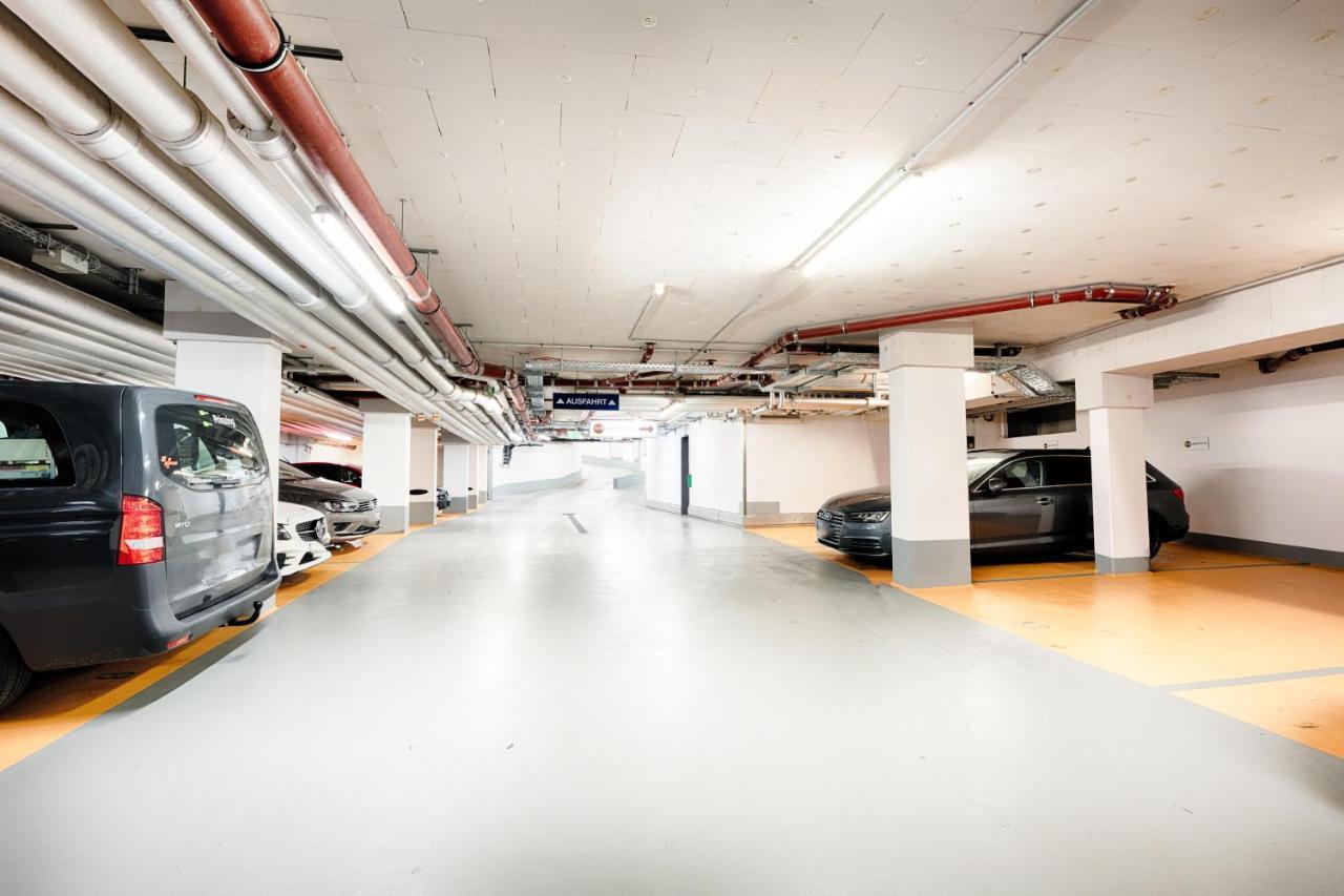 B&B Hotel Muenchen-Moosach エクステリア 写真