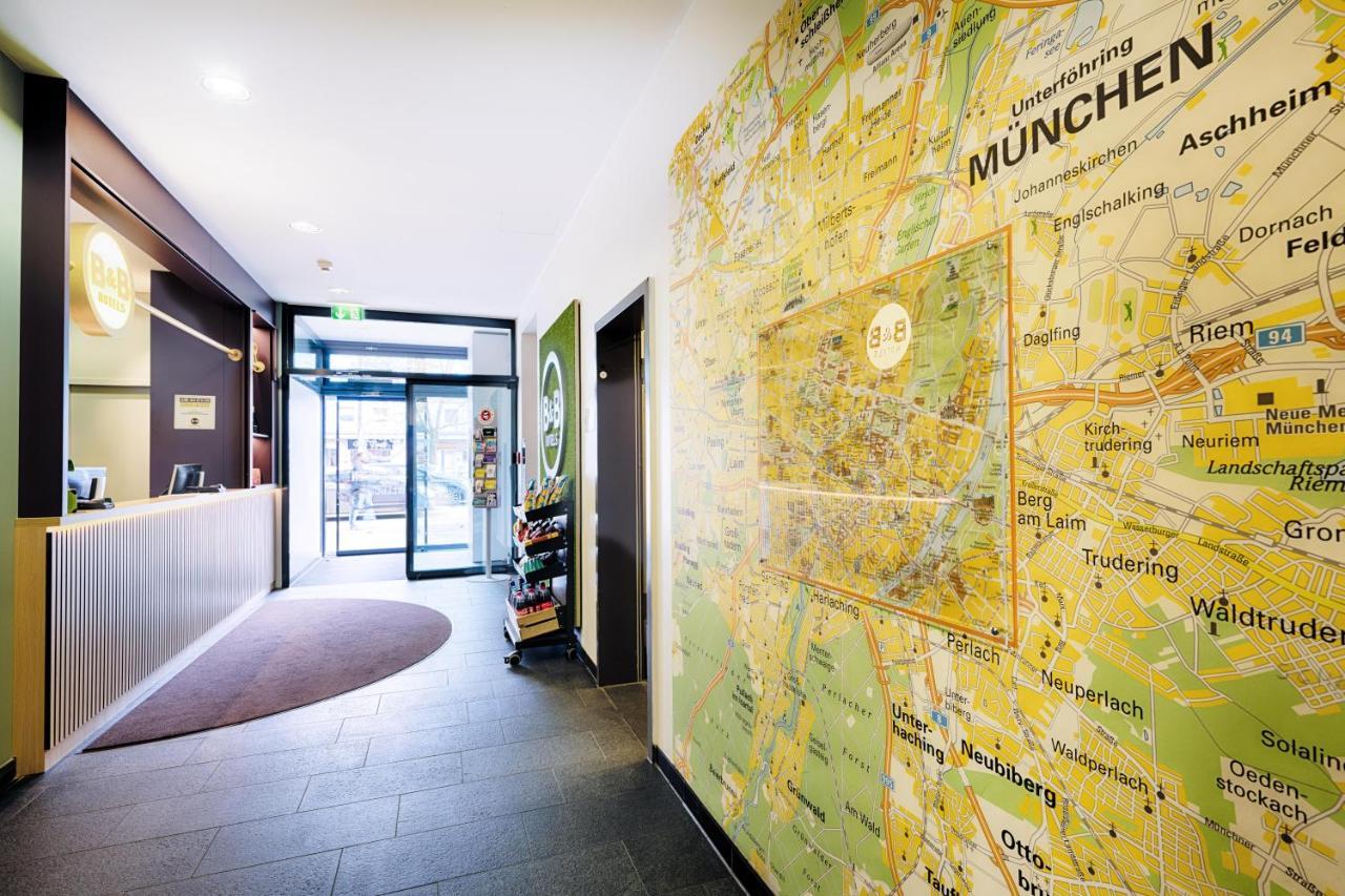 B&B Hotel Muenchen-Moosach エクステリア 写真