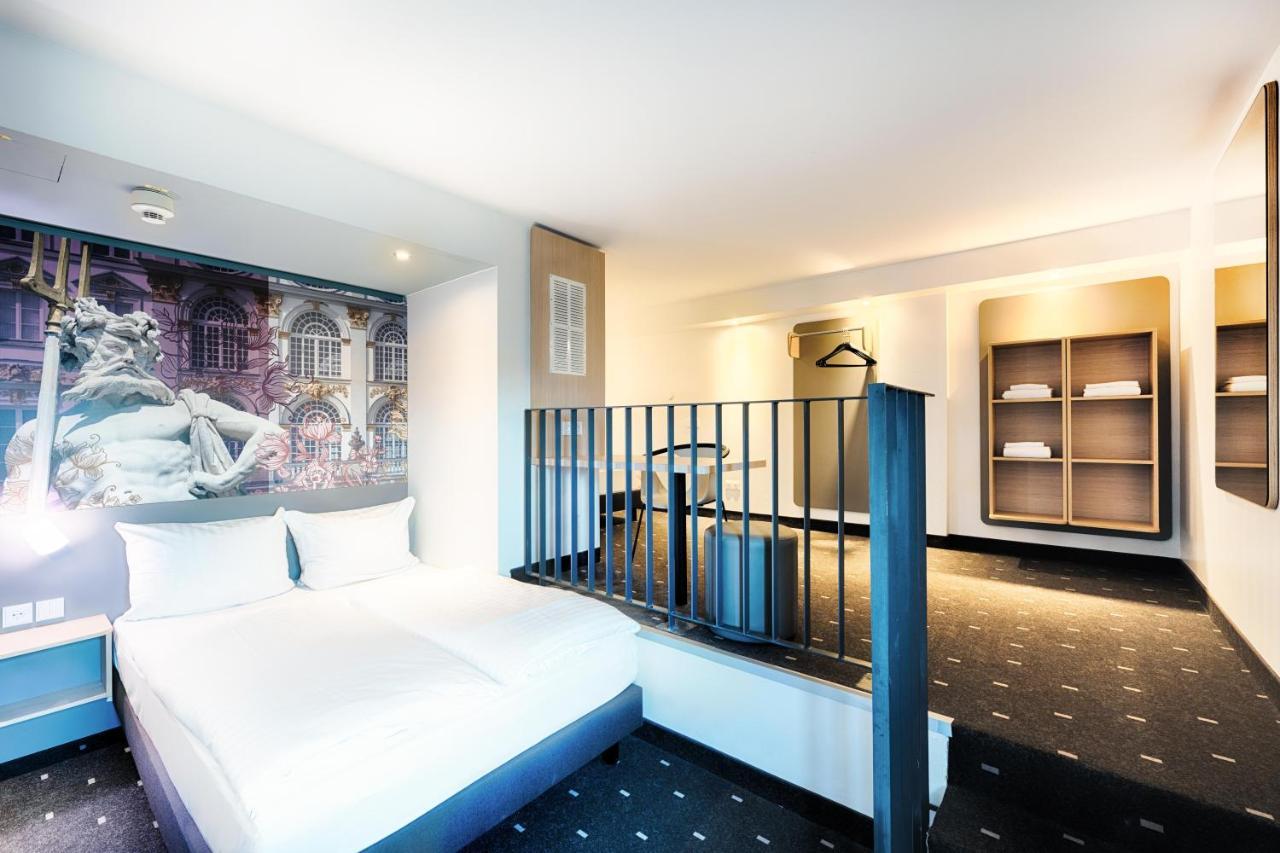 B&B Hotel Muenchen-Moosach エクステリア 写真